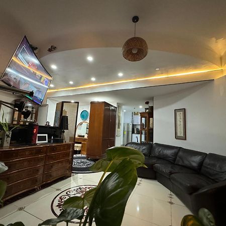 Апартаменти Sunset House Roxas Bay Маніла Екстер'єр фото