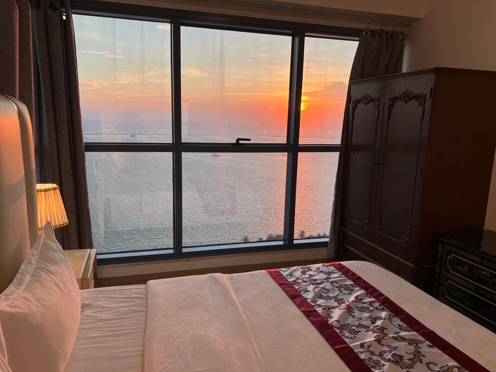 Апартаменти Sunset House Roxas Bay Маніла Екстер'єр фото